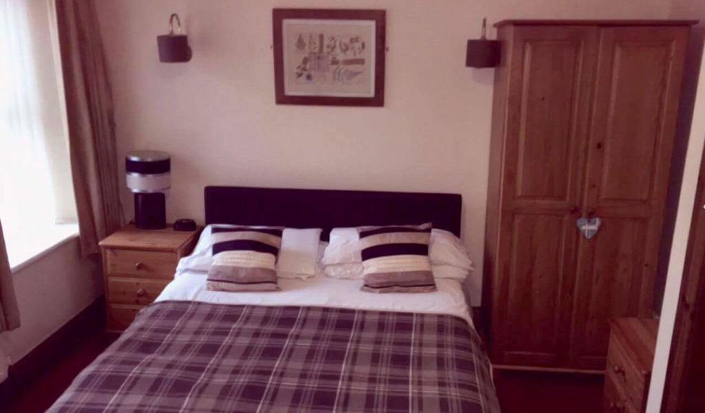 Dillwyn'S Hotel Pontardawe Eksteriør bilde